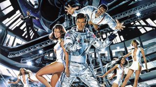 W swojej kryjówce w Norwegii Natasza ogląda w telewizji film „Moonraker” z 1979 roku, jedną z odsłon przygód Jamesa Bonda. Co ciekawe, antagonista tej produkcji, Hugo Drax, chce zbudować stację kosmiczną, która byłaby niewidoczna dla radarów – ukryta w przestworzach Czerwona Sala generała Drejkowa również pozostaje poza zasięgiem radarów.