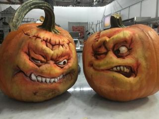 Popkulturowe rzeźby z warzyw i owoców