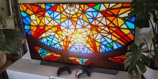 Najciekawsze obiekty wakacyjne świata na ekranie telewizora LG OLED C1