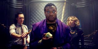 Ten, Który Trwa je jabłko, za pomocą machinacji czasowych unika jednocześnie śmiertelnych ciosów, które próbuje mu zadać Sylvie. Przypomnijmy, że w filmie „Doktor Strange” protagonista odkrywał moc Oka Agamotto dzięki przywracaniu nadgryzionego jabłka do poprzedniego stanu.