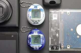 R2-D2 Tamagotchi