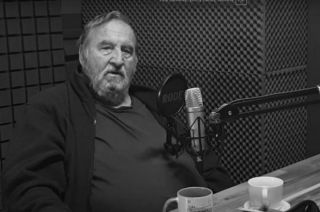 Krzysztof Kowalewski (1937-2021) – legenda polskiego kina, któremu popularność przyniosła rola w Potopie zmarł 6 lutego 2021 roku.