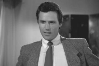 Michael Nader (1945-2021) – odtwórca roli Dexa w kultowym serialu Dynastia zmarł 23 sierpnia 2021 roku.