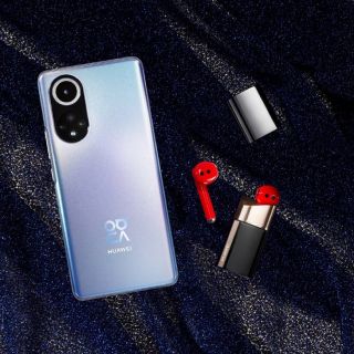 Huawei nova 9 i FreeBuds Lipstick