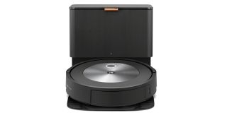 iRobot Roomba j7+