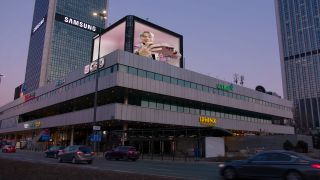 Samsung - kampania 3D DOOH z udziałem Żabsona
