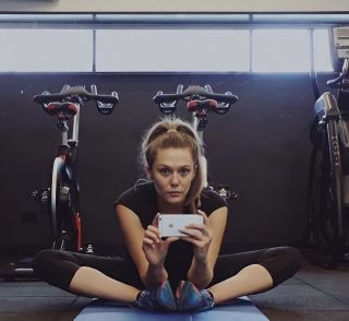 6. Elizabeth Olsen (Wanda Maximoff aka Szkarłatna Wiedźma) - 4,4 mln; główne elementy treningu: bieganie, taniec, joga