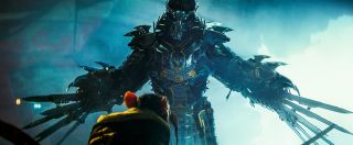 Wojownicze żółwie ninja (2014) – Wspomniany wcześniej film wywołał jeszcze jedną kontrowersję. Pierwotnie w rolę Shreddera miał wcielić się William Fichtner. Protesty fanów sprawiły jednak, że złoczyńcę ostatecznie sportretował japoński aktor, Tohoru Masamune. 