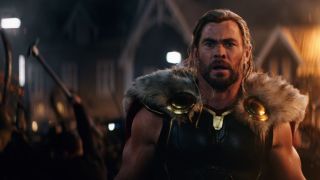 4. (ex aequo) Thor: miłość i grom (2022) - 250 mln USD (box office na 10 lipca: 302 mln USD)