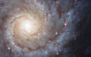 Galaktyka NGC 628 - teleskop Hubble'a