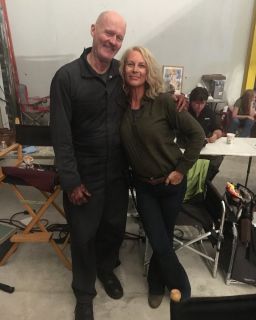 W większości innych filmów z franczyzy Halloween jako Michael Myers na ekranie pojawiał się James Jude Courtney. 