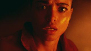 Resident Evil: Remedium (2022) – zarówno na IMDb, jak i na Rotten Tomatoes serial ten padł ofiarą review bombingu. Produkcji zarzucono m.in. istotną różnicę w stosunku do tonacji ukazanej w grach wideo i próbę popchnięcia franczyzy w niekoniecznie pożądanym kierunku. 