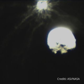DART zderza się z Dimorphosem - zdjęcia z satelity LICIACube