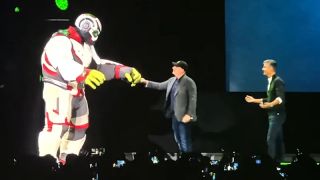 Egzoszkielet Hulka - D23 Expo