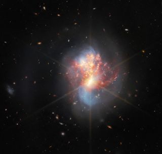 IC 1623 - zdjęcie teleskopu Webba