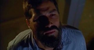 19. Zagubieni (sezon 3, odcinki 22 i 23) – Jack chce wrócić na wyspę. 