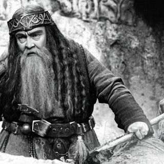 Władca Pierścieni jako film z lat 30. - AI i "dotyk Lubitscha"