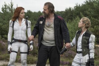 Nadprodukcja filmów i seriali MCU – w skład 4. fazy przez 2 lata jej istnienia weszło aż 7 filmów, 8 seriali i 2 programy specjalne (Wilkołak nocą i Strażnicy Galaktyki: Coraz bliżej święta), podczas gdy wszystkie trzy poprzednie fazy na przestrzeni 11 lat doczekały się 23 filmów. Siłą rzeczy widzowie mogą odczuwać na tym polu przesyt.
