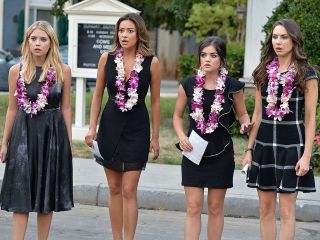 15. Mona Vanderwaal, Emily Fields i Hanna Marin (wspólnie) - liczba dokonanych morderstw: 2