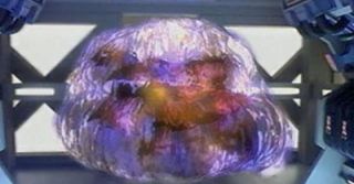 12. Dozorca (Star Trek: Voyager) – przedstawiciel rasy Nacene, byt złożony z czystej energii, potrafiący przybierać dowolną formę cielesną. Wiele wskazuje także na to, że jest on władny manipulować czasoprzestrzenią – przeniósł bowiem statek Voyager na odległość 70 tys. lat świetlnych w jednej chwili.