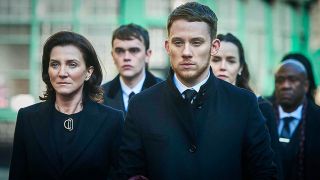 8. Gangi Londynu (2020 - , serial); 8,1 i 7,3; łączna średnia - 7,7