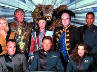 17. Babilon 5 (1994-1998)