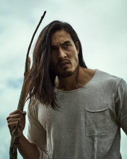 Desmond Chiam (Falcon i Zimowy żołnierz) jako Jerrod