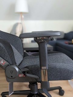 Fotel Secretlab TITAN Evo 2022 - zdjęcia