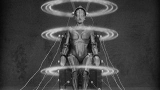 2. Metropolis (1927) – w tym legendarnym filmie obserwujemy wiele koncepcji i rozwiązań, które w prawdziwym świecie pojawiły się dopiero później: połączenia wideo, androidy, komputery, transport lotniczy czy klonowanie.