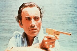 58. Złoty pistolet (Człowiek ze złotym pistoletem) - 700 dżuli