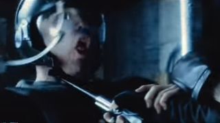 55. Pałka elektryczna (Sick Stick - Raport mniejszości) - 3,6 kilodżula