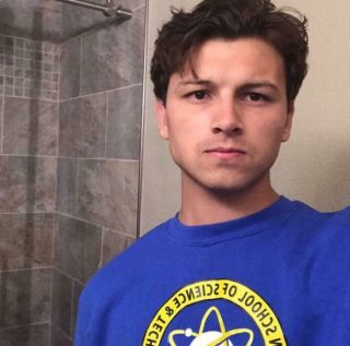 Tom Holland (Tom Netherlands)