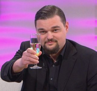 Leonardo DiCaprio (Leonardo DiCarbio)