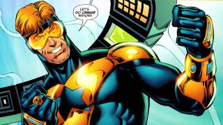 Booster Gold – serial o tym bohaterze docelowo trafi do oferty platformy HBO Max (Max). W komiksach Booster Gold mieszkał w Gotham w XXV wieku, by później za pomocą wykradzionej z muzeum, nowoczesnej technologii przenieść się w czasie do XX wieku. W komiksach często spotykał on na swojej drodze Blue Beetle’a.