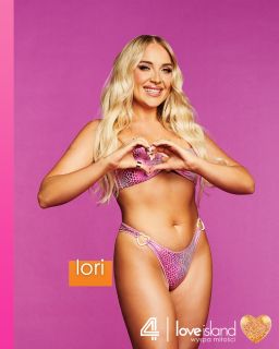 Lori z Love Island. Wyspa miłości 8