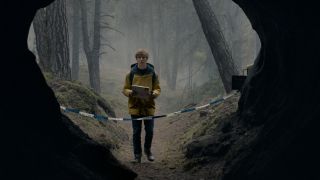 16. Dark (2017-2020) - 8,05/10