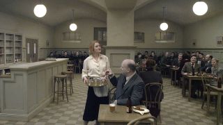 2014 - Gołąb przysiadł na gałęzi i rozmyśla o istnieniu