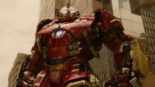 Iron Man w Hulkbusterze – 3,35 m