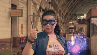 Ms. Marvel – 1,64 m