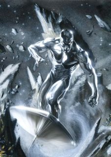 19. Silver Surfer - Herold Galactusa. Wchłania energię, manipuluje materią, jest niewyobrażalnie silny fizycznie i kontroluje cztery ziemskie żywioły. Swego czasu był w stanie walczyć jak równy z równym z Galactusem.