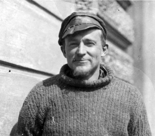 Merian C. Cooper na granicy z Łotwą po wydostaniu się z niewoli sowieckiej