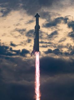 Starship - zdjęcia pokazujące 3. lot testowy rakiety SpaceX