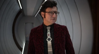 43. Ja teraz kłamię (2019; reż. Paweł Borowski). "Aktorka Celia (Maja Ostaszewska), jej partner – reżyser Mat (Rafał Maćkowiak) oraz nastoletnia piosenkarka Yvonne (Paulina Walendziak) to trójka celebrytów, biorących udział w kontrowersyjnym telewizyjnym show „Konfesjonał Gwiazd”. Każde z nich wierzy, że zwycięstwo w programie, w którym muszą wyjawić publiczności swoje największe sekrety, przyniesie wielkie pieniądze oraz pomoże w realizacji najskrytszych marzeń. Dla Yvonne ma to być powrót na szczyty list przebojów, dla Celii i Mata szansa na nakręcenie wspólnego filmu. Kiedy cała trójka ponosi porażkę, sprawy zaczynają się komplikować."