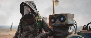 15. W nich cała nadzieja (2023; reż. Piotr Biedroń). "Film opowiada o relacji kobiety i robota w świecie zniszczonym przez globalne ocieplenie i wojny klimatyczne. W wielkim, pozbawionym nadziei świecie Ewa (Magdalena Wieczorek) zmaga się nie tylko z coraz gorszymi warunkami, ale też z samotnością. Pewnego dnia wchodzi w konflikt z maszyną, która do tej pory wiernie jej służyła (robotowi głosu użyczył Jacek Beler)."