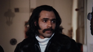 Super Fly vs. skorumpowany policjant (Odlot - 1972)