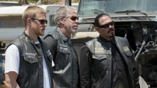 84. Synowie Anarchii (2008-2014)