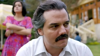96. Narcos (2015-2017)