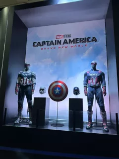 Kostiumy postaci z filmu Kapitan Ameryka 4