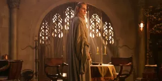 Mieszkańcy Południa odwiedzą z kolei Pelargir, starą kolonię zbudowaną przez Numenoryjczyków, która z czasem stała się jednym z największych miast królestwa. 