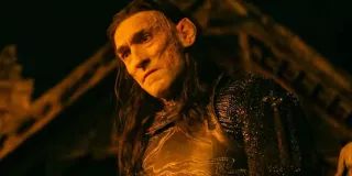 „Próba zrozumienia psychiki i sposobu działania Saurona” ma być naprawdę szeroko zakrojona; poznamy także ukryte motywy antagonisty i zaczniemy pojmować, w jaki sposób samym sprytem osiągnie ona miano „najpotężniejszej postaci w Śródziemiu”. 